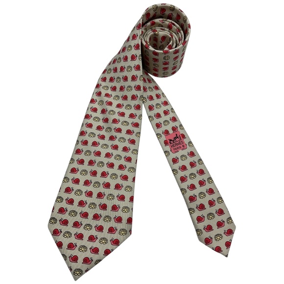 HERMÈS 7461 HA Ivory/Red Snail Lettuce Silk LUXURY Tie FRANCE - Picture 1 of 5